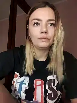 KrissSexi online show from September 16, 5:59 am