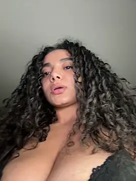 Mariecurl online show from May 24, 12:09 am