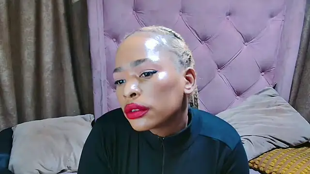 AFRICANGODDESSXXX online show from June 13, 9:45 pm