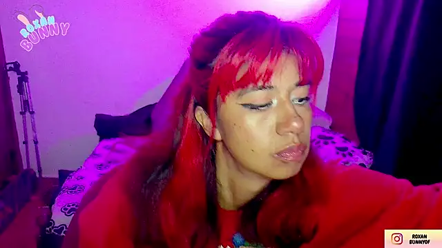 Roxanbunny1 online show from November 4, 2:49 am