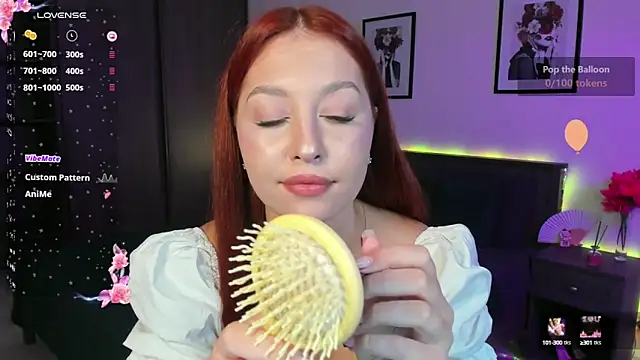 Snapshot of EleanorePeach chatting on September 15, 12:02 pm EleanorePeach online show from September 15, 12:02 pm