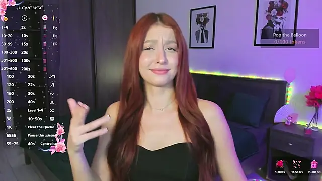 Snapshot of EleanorePeach chatting on October 10, 1:27 pm EleanorePeach online show from October 10, 1:27 pm