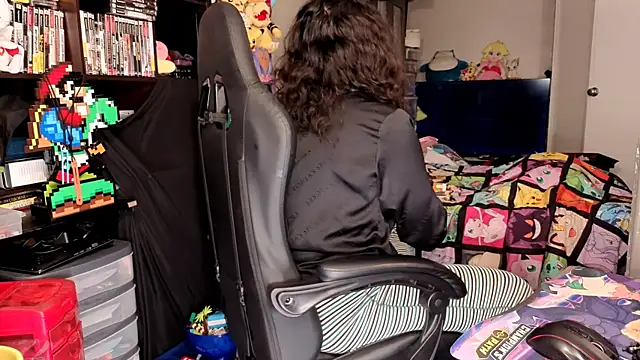 ShinyCherub online show from April 5, 9:08 am