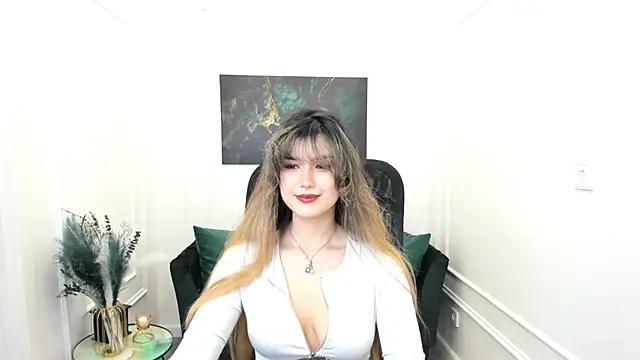 AnneTLi online show from May 29, 3:26 am