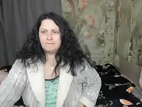 Lillian2 online show from March 11, 10:34 pm