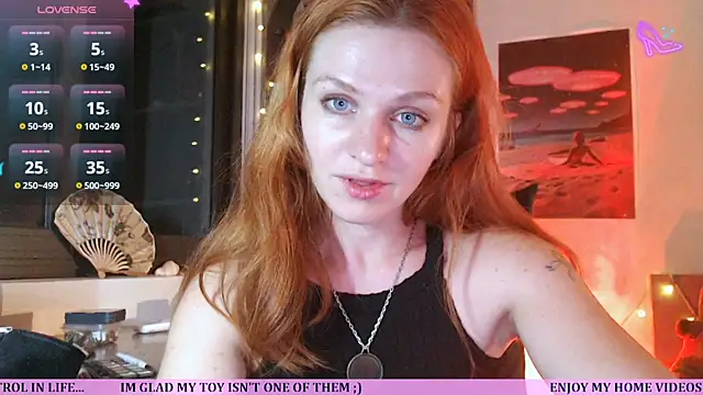 Cassie Wild online show from May 7, 1:04 pm