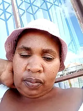 ZOQULUx online show from January 18, 3:08 pm