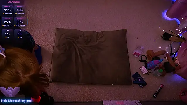 Redhead Shark new online show from March 24, 1:16 pm