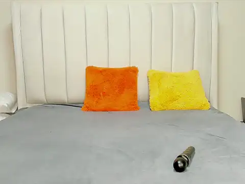  heavenlysent online show from September 21, 4:33 am