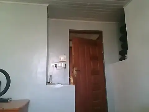 Prettybecs online show from November 24, 5:09 am