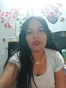 Poojabhabi101 online show from November 10, 6:19 am