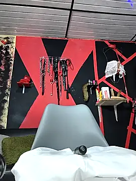 Snapshot of mal_x chatting on September 20, 5:50 am mal x online show from September 20, 5:50 am