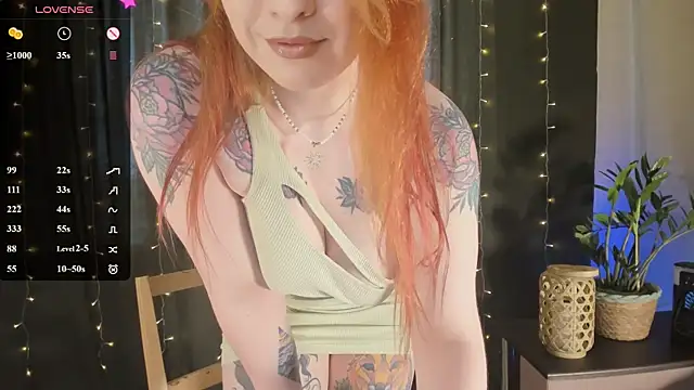 mia x love online show from August 4, 10:21 am