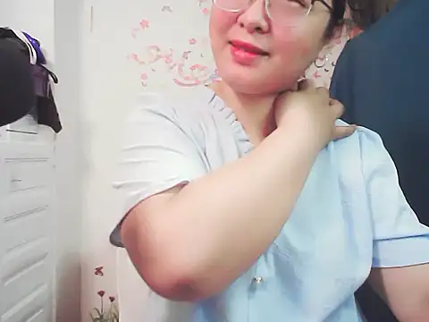 xiaorou-z online show from April 3, 2:31 am