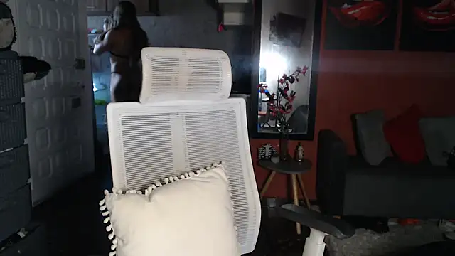 allifit01 online show from February 17, 11:53 am