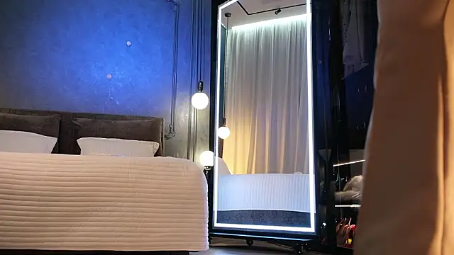 Rikka Moore online show from February 16, 12:27 pm