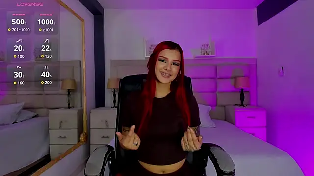 CinthiaCollins online show from November 13, 8:19 pm