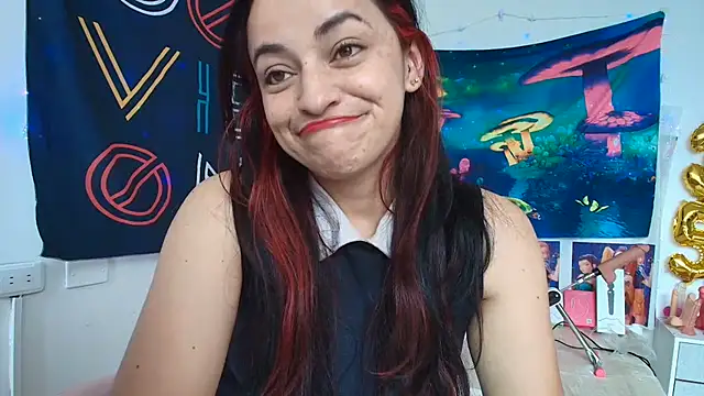 LovelyAzucena online show from June 9, 3:22 pm