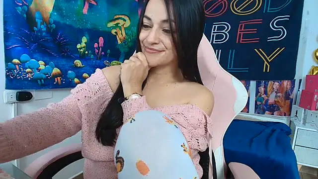 LovelyAzucena online show from July 21, 3:24 pm