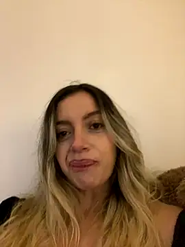 mari ana02 online show from October 4, 9:52 pm