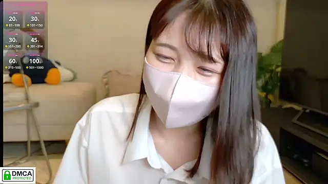 SUZU  online show from February 19, 3:11 pm