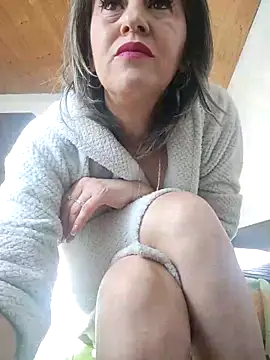 naughtymilfT online show from February 18, 12:15 pm