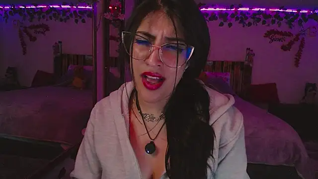 azahar  ziiz online show from November 13, 1:48 am