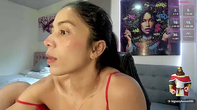 andykiuty online show from February 3, 7:07 pm