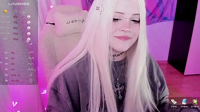 SelenaCute online show from June 18, 4:47 am