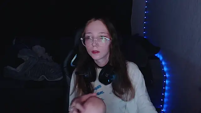 AmeliaKamishiro online show from October 6, 9:08 pm