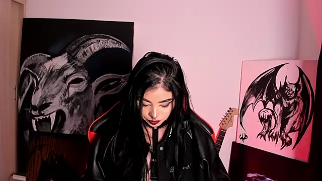 Snapshot of Rubyy-Rose1 chatting on October 5, 4:17 am Rubyy-Rose1 online show from October 5, 4:17 am