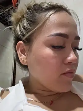 Danielavegax online show from March 18, 12:59 am