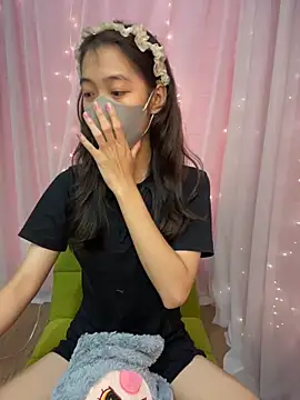 Snapshot of DA-EUN chatting on September 20, 4:05 pm DA-EUN online show from September 20, 4:05 pm
