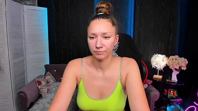 SarahCoksss online show from November 18, 12:44 am