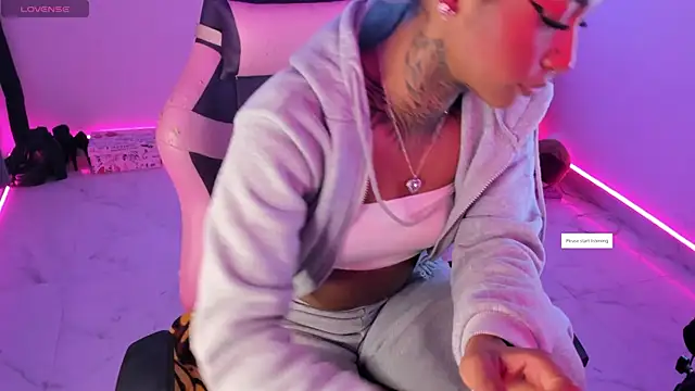 AshantiiSweet online show from November 14, 12:10 am