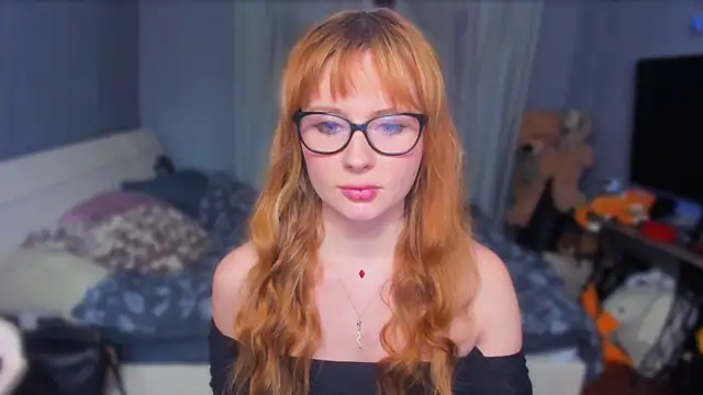 KlementinaBbG online show from November 2, 7:39 pm