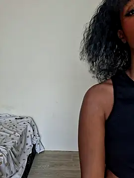 Kamdollie online show from November 30, 11:47 am