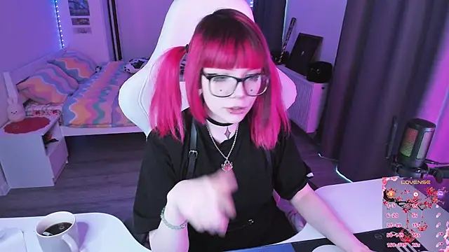 Yumi Youkai online show from April 14, 1:00 pm