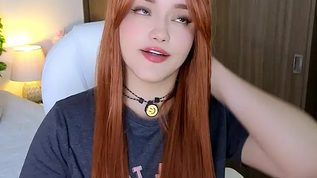 KiimTyler  online show from April 16, 1:06 am