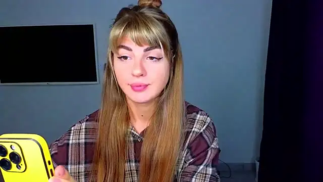  comefeelme  online show from October 29, 11:58 am