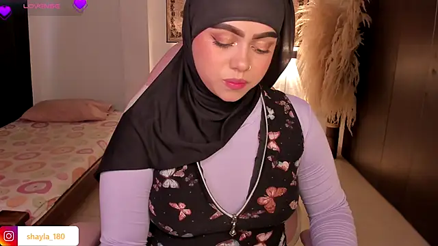 shayla 18 online show from September 11, 9:04 pm