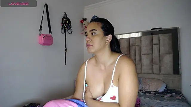 tiffany  pink online show from April 14, 3:12 pm