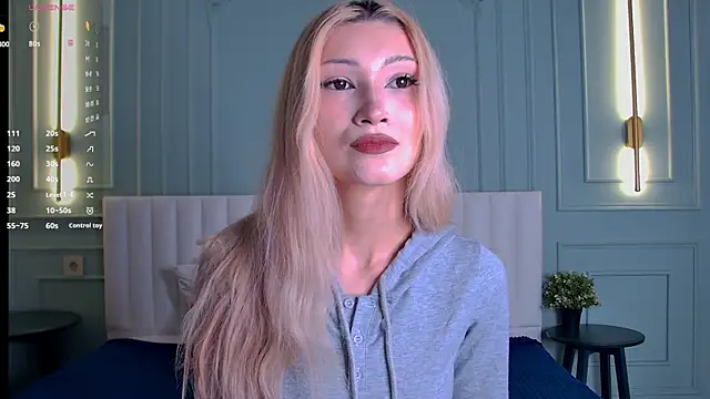 CarolReeves online show from November 11, 6:20 am