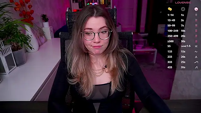 RemyCute online show from March 26, 8:32 pm