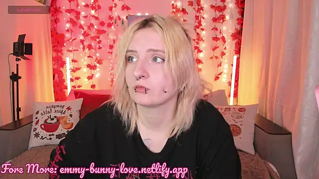 EmmyBunny online show from September 20, 4:16 pm