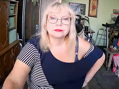 Snapshot of LOLA8888 chatting on September 16, 2:36 pm LOLA8888 online show from September 16, 2:36 pm