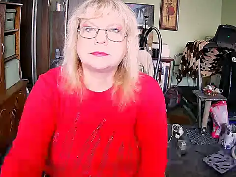 Snapshot of LOLA8888 chatting on October 2, 11:59 am LOLA8888 online show from October 2, 11:59 am