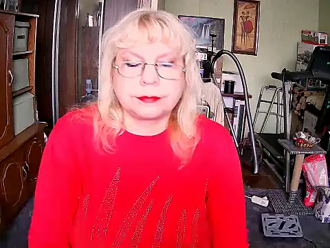 Snapshot of LOLA8888 chatting on September 30, 11:38 am LOLA8888 online show from September 30, 11:38 am
