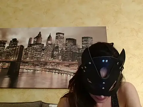 daniita online show from April 28, 8:35 pm