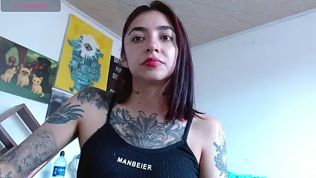 ZoeBakers  online show from April 16, 4:28 pm